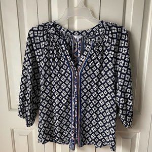 crown and ivy printed blouse